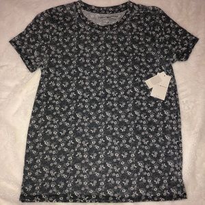 Lucky Brand T-Shirt